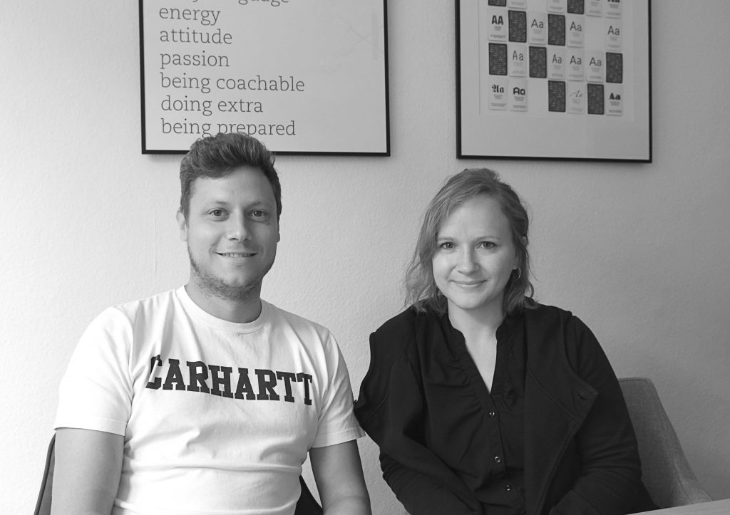 Jo & Bianca von jo's büro